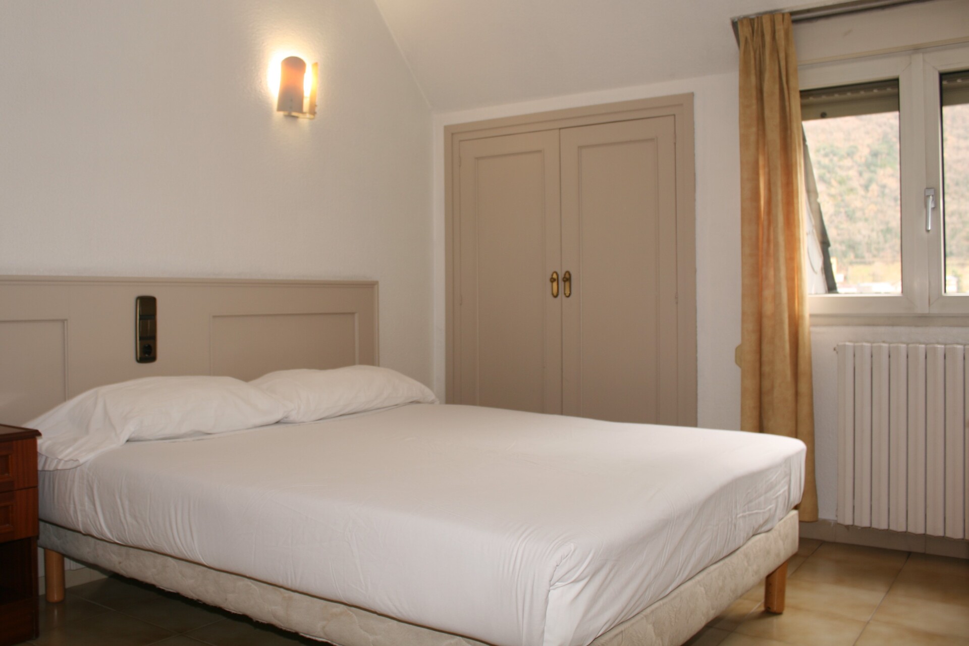 varwwwvhostsaviratodesign.comhmck ena.com .aviratodesign.comwp contentuploads8.jpg